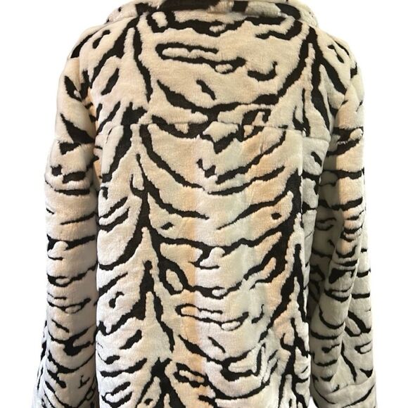 Chokolat White & Black Faux Fur Women’s Warm Winter Go Out Jacket size Large - Picture 3 of 12